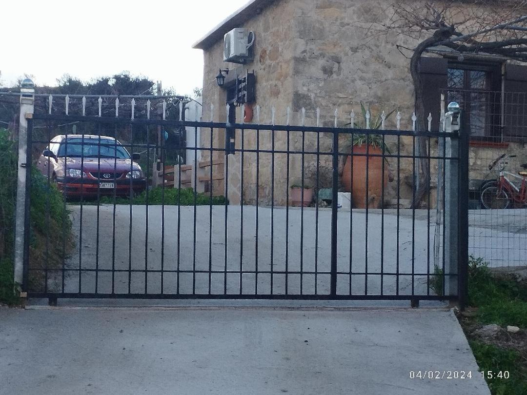 Holiday home Traditional House Maria Azoyiras